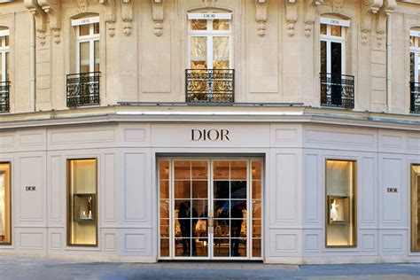 dior 30 montaigne store